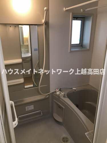 バス・シャワールーム　浴室（追焚機能付）