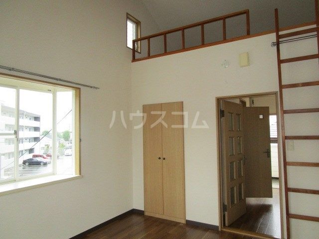 ビバリーハウス萩丘Bの内装写真