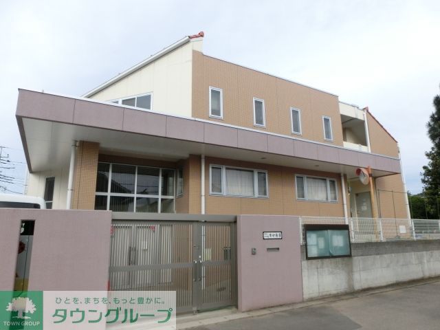 幼稚園・保育園　泉幼稚園（幼稚園・保育園）まで842m