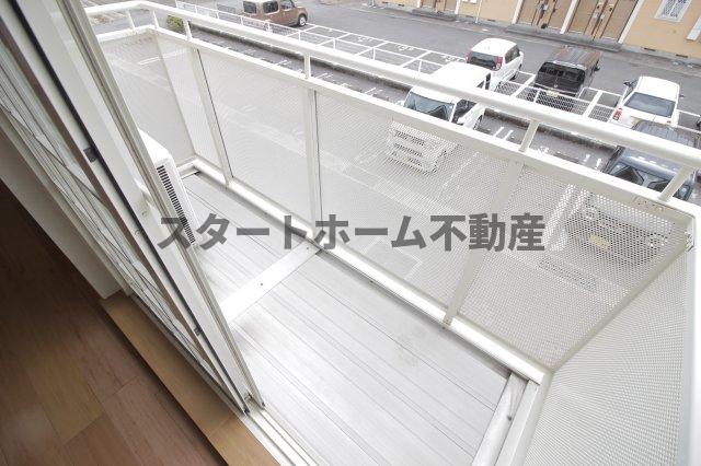 バルコニー　広々としたバルコニーです