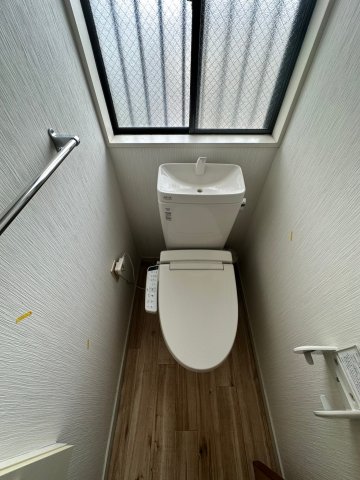 トイレ　シンプルで使いやすいトイレです