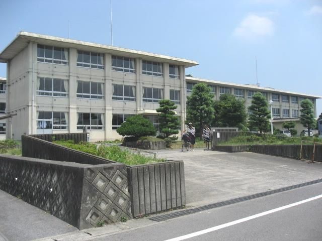 中学校　養老町立東部中学校（中学校）まで1498m