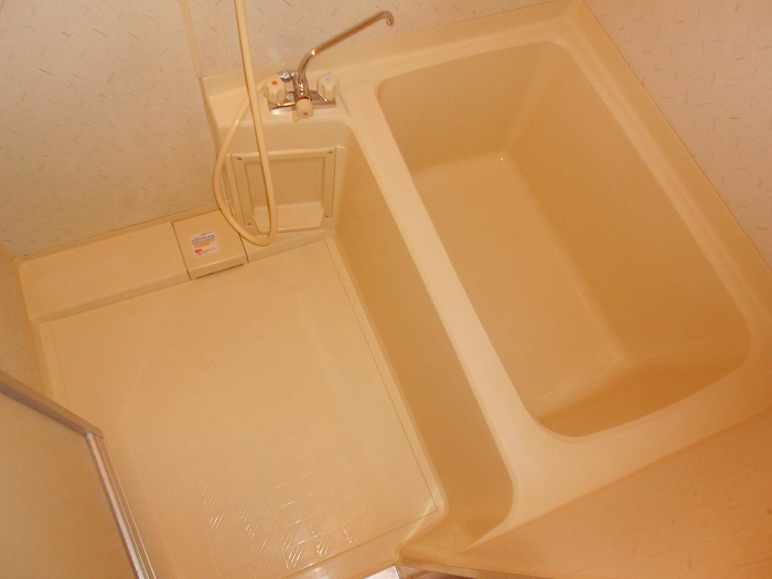 バス・シャワールーム　同物件別部屋参考写真