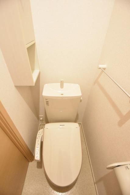 【田村市船引町船引のアパートのトイレ】