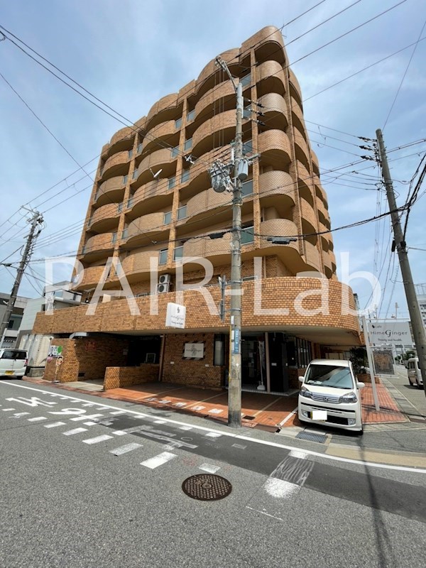 姫路市東延末のマンションの建物外観