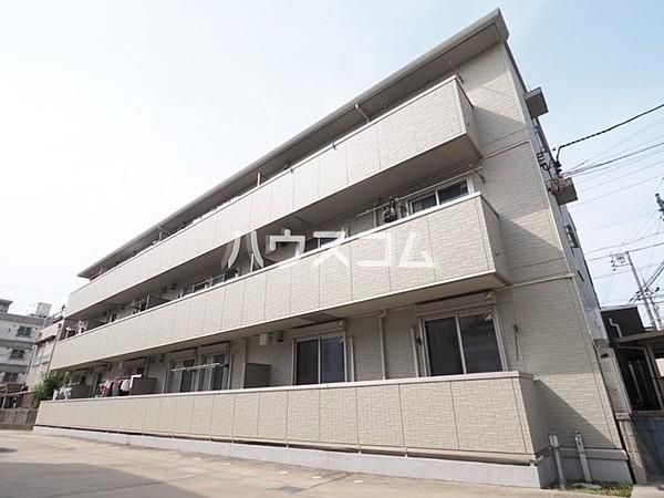 【名古屋市北区柳原のアパートの建物外観】