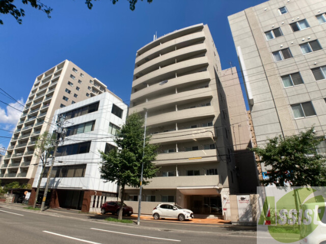 【ブレッシング札幌中央の建物外観】