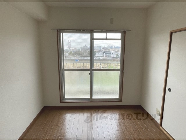 居室・リビング　居室