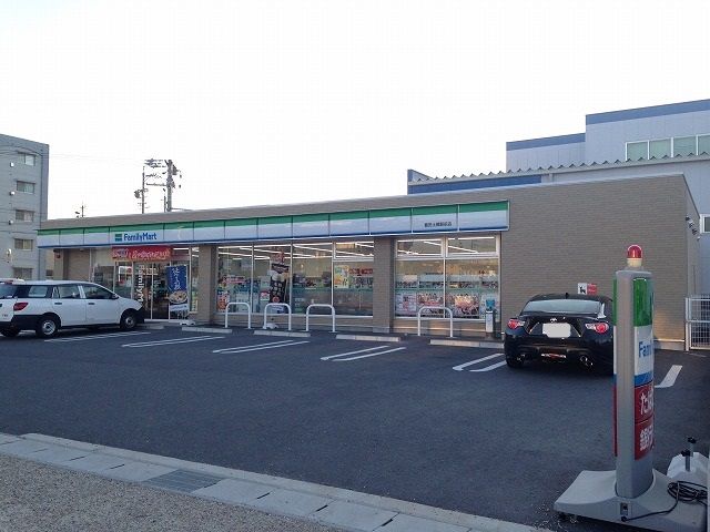 【豊田市寿町のアパートのコンビニ】