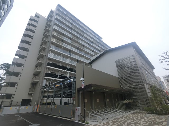 市川市市川のマンションの建物外観