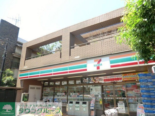 【川口市東領家のマンションのコンビニ】