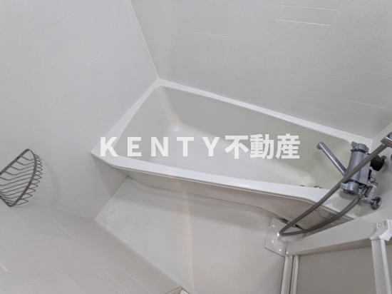 バス・シャワールーム　ゆったり過ごせるお風呂です