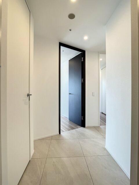 玄関　パークコート神宮北参道　ザ　タワー