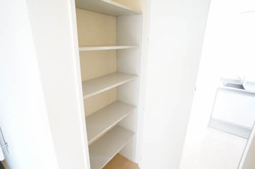 収納　廊下収納