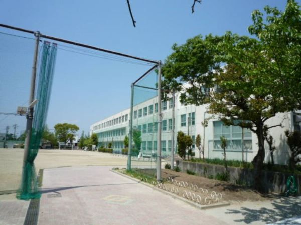 小学校　名古屋市立豊治小学校（小学校）まで1011m