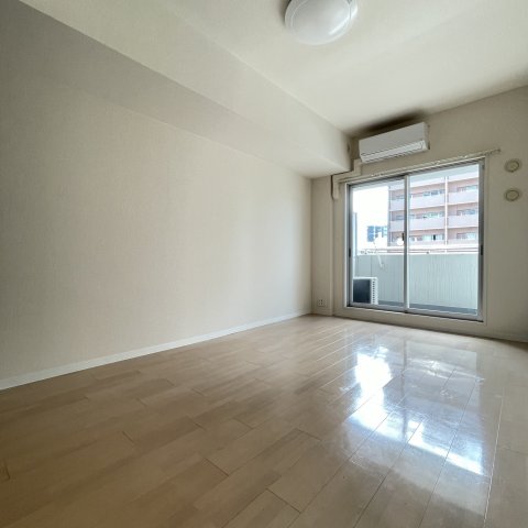 居室・リビング　同仕様タイプです