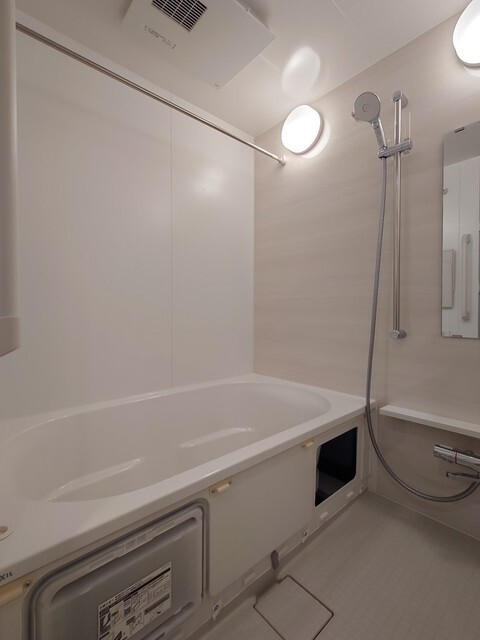 バス・シャワールーム　※写真は同タイプ住戸です。