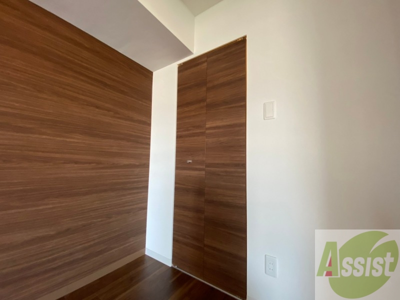 収納　クローゼットがありました。お洋服や荷物はここへ