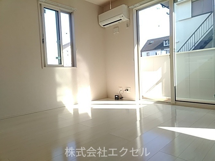 居室・リビング　明るいお部屋です。