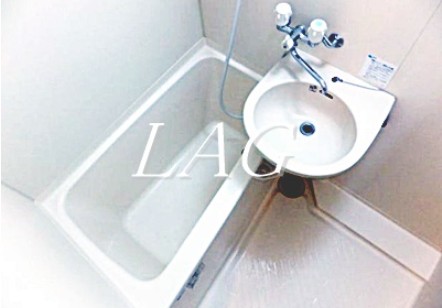 バス・シャワールーム　お風呂です。