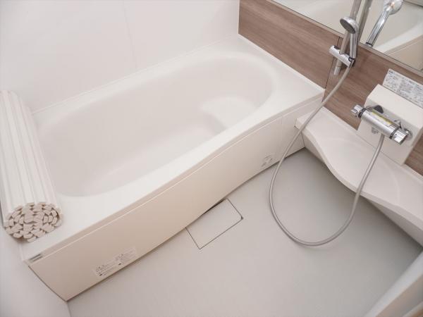 バス・シャワールーム　浴室