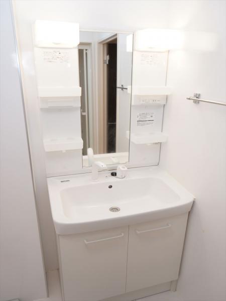 洗面設備　洗面所