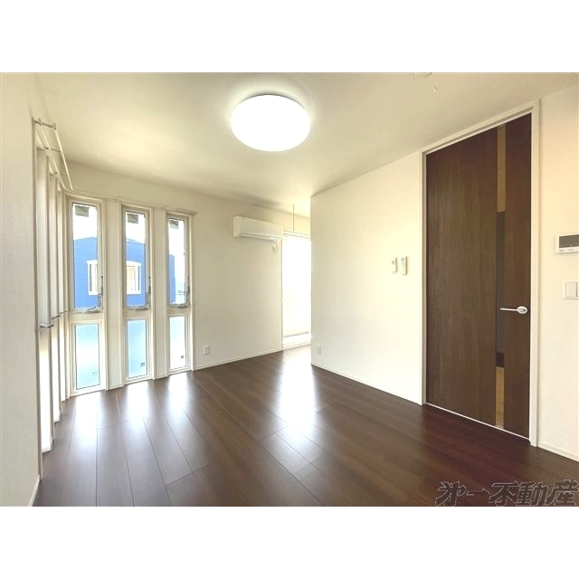 建物外観　洋室