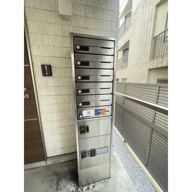 ロビー　宅配ボックス付き