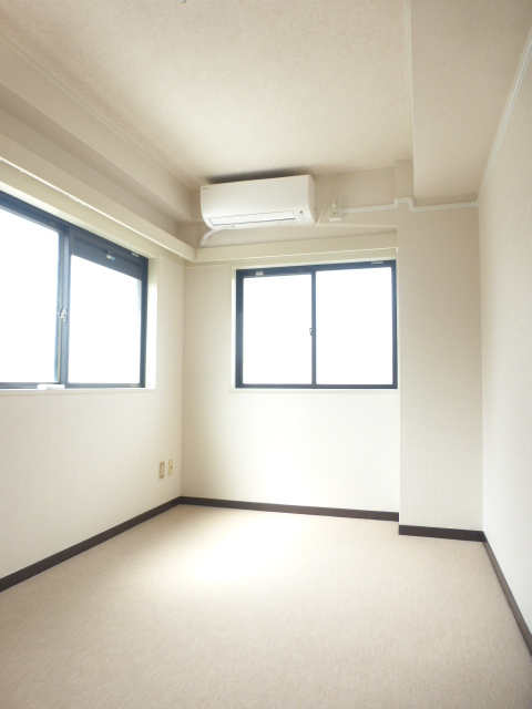 居室・リビング　居室