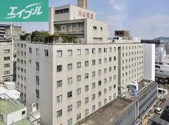 病院　川崎医科大学附属川崎病院（病院）まで374m