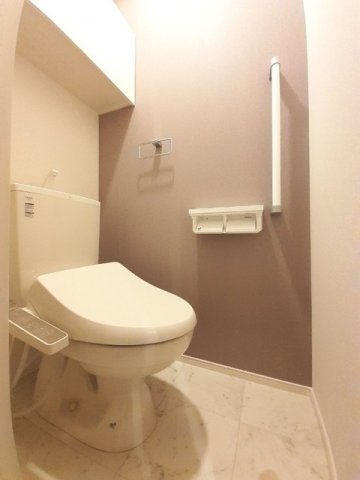 トイレ　シンプルで使いやすいトイレです