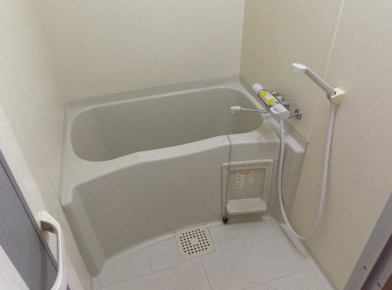 バス・シャワールーム　402号室(2024.11.21)