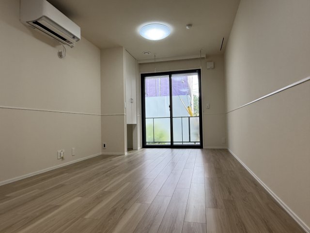 居室・リビング　同建物別室参考写真