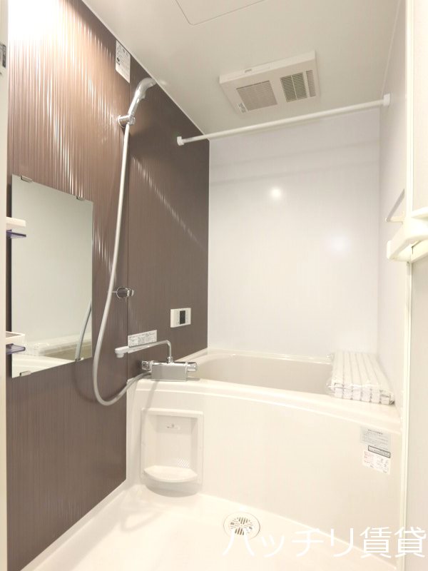 バス・シャワールーム　別号室写真の為、現況を優先致します。