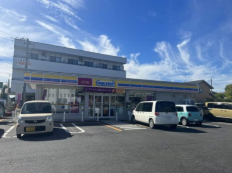 コンビニ　ミニストップ 新水戸駅前通り店（コンビニ）まで390m