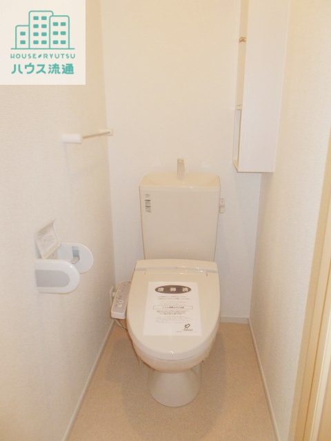 トイレ　※別号室の写真です