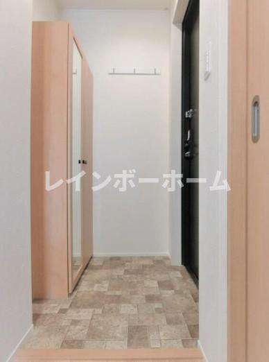 玄関　※別部屋参照写真となります。