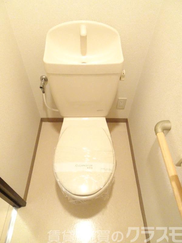 トイレ　ウォシュレット設置できます♪