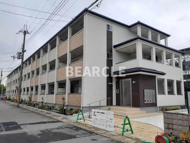 建物外観　落ち着いた雰囲気の外観です