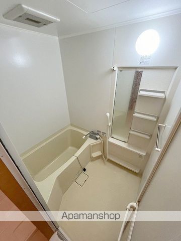 ＪＲ日豊本線 宮崎駅 徒歩25分 5階建 築20年の風呂写真
