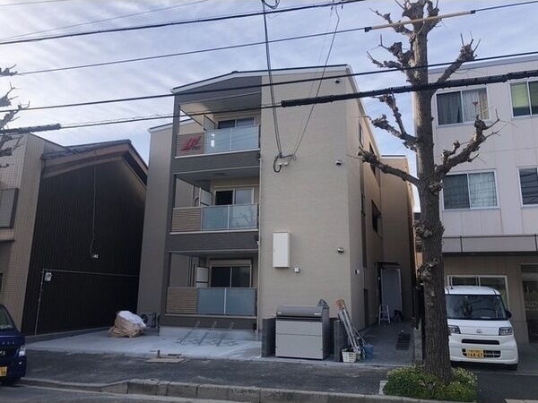 地下鉄西神・山手線 湊川公園駅 徒歩12分 築2年