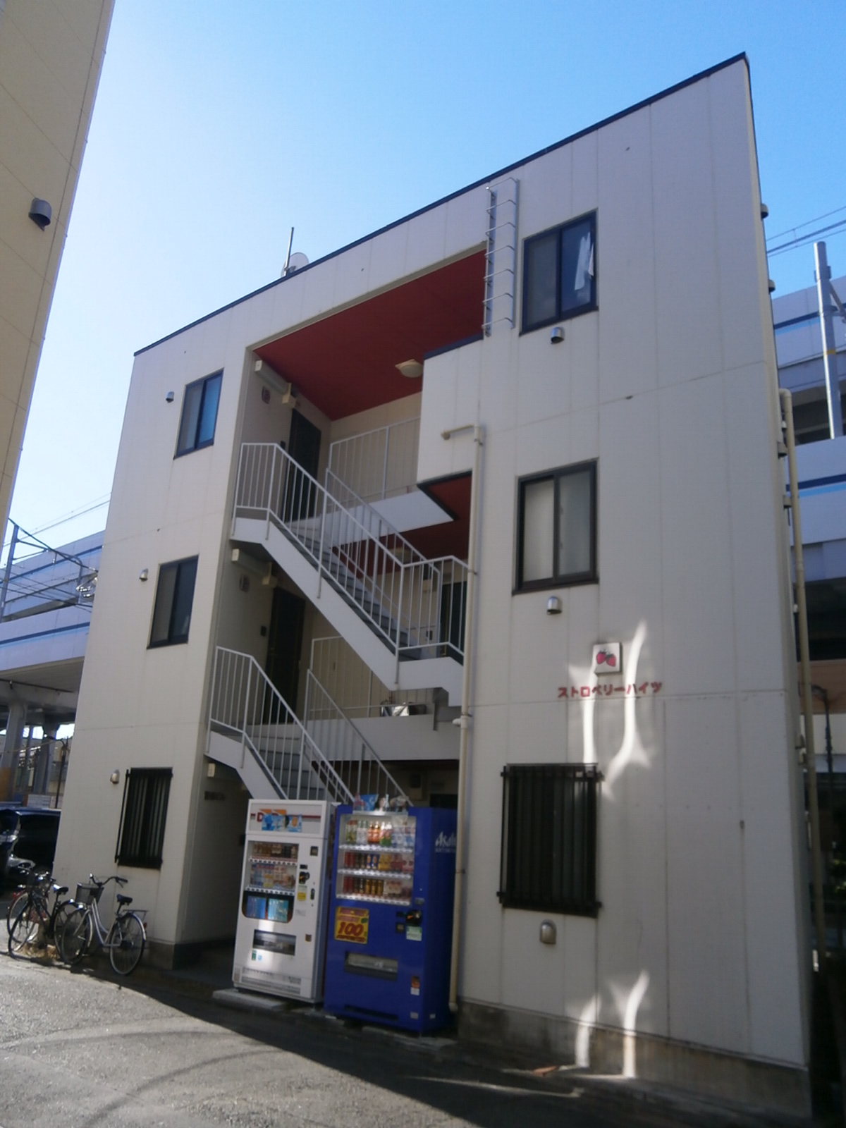 【大田区南蒲田のマンションの建物外観】