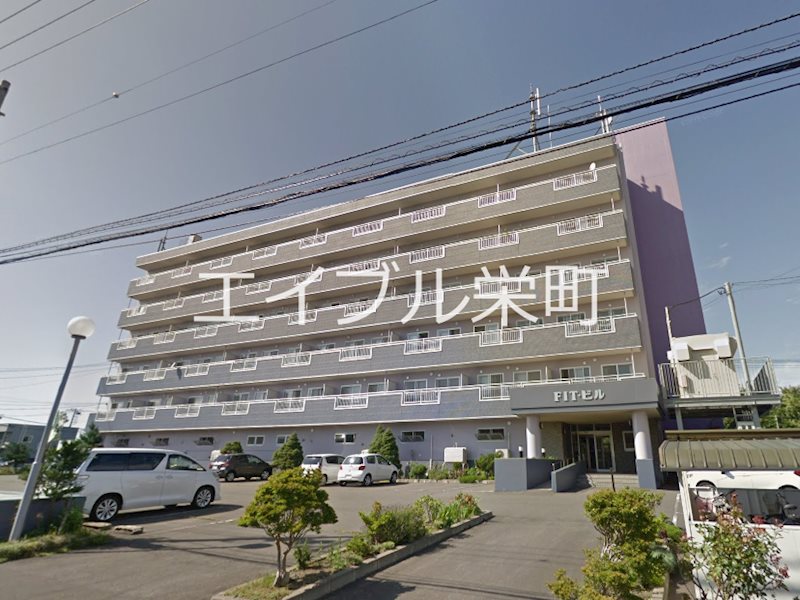 札幌市北区屯田六条のマンションの建物外観