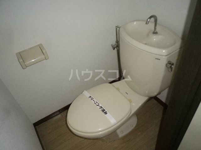 【川越市脇田本町のアパートのトイレ】
