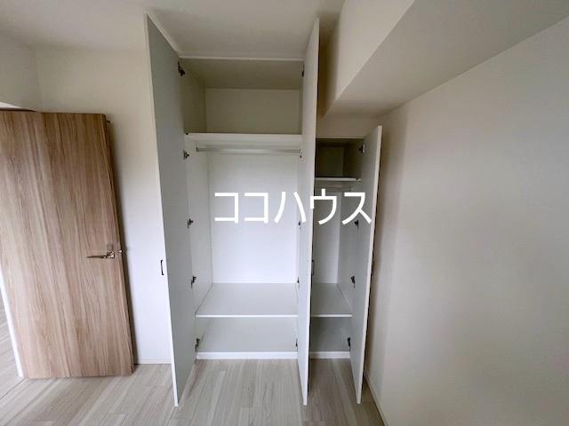 【パークアクシス市川の収納】