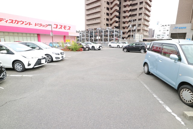 【ＪＲＢハイツ倉敷駅前の駐車場】