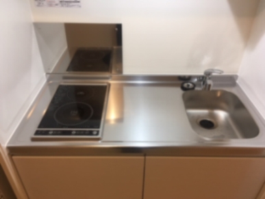 キッチン　ＩＨ＆ラジエントヒーターで様々な料理が作れます