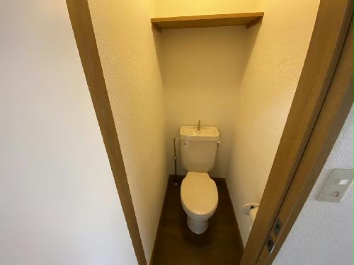 トイレ　設備・仕様は号室により異なる為、現況を優先致します。