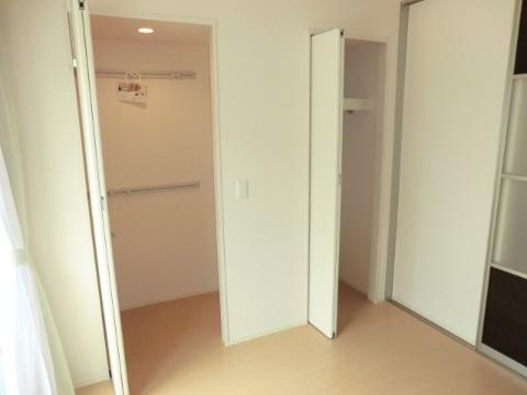 　収納　クローゼット