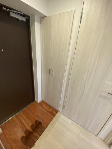 玄関　※同シリーズ参考画像